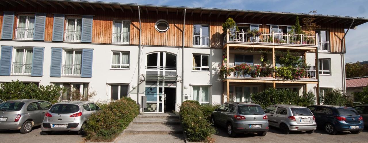 Gastehaus Olympia Reitanlage Munchen-Riem Bed & Breakfast Exterior photo
